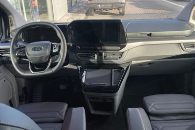 Ford Tourneo Custom L2H1 Titanium X 320 A8 AWD