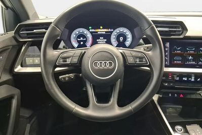 Audi A3 35 TFSI mHEV S tronic