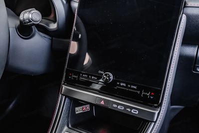 Lexus LBX Emotion 1.5 Hybrid