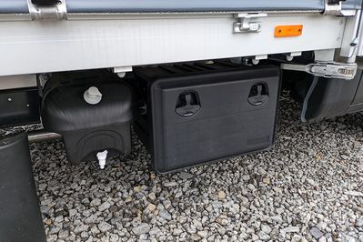 Iveco Daily 70C18 Zabudowa 15EP + Winda