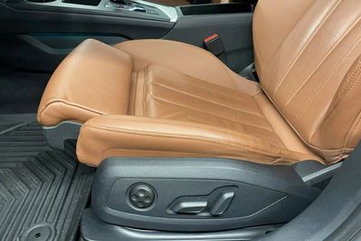 Audi A4 40 TFSI mHEV quattro S tronic