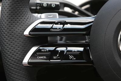 Mercedes Klasa E 220 d 4-Matic AMG