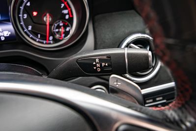 Mercedes CLA 220 4-Matic