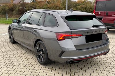 Skoda Octavia RS 2.0 TSI DSG