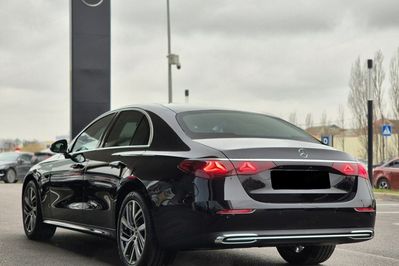 Mercedes Klasa E 220 d 4-Matic Avantgarde