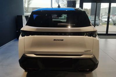 Peugeot 5008 GT 1.2 mHEV e-DCS6