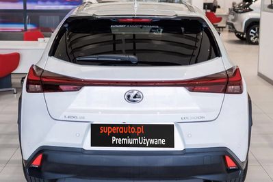 Lexus UX 300h Business