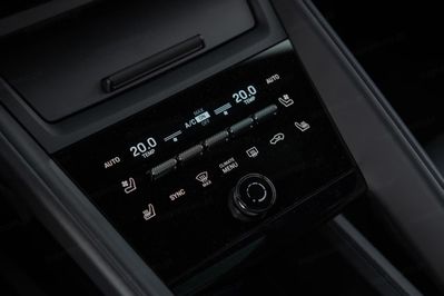 Porsche Macan 4