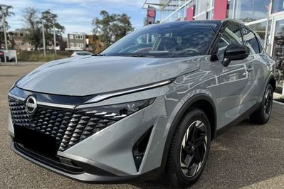 Nissan Qashqai N-Connecta Xtronic 1.3 DIG-T mHEV