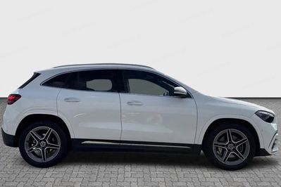Mercedes GLA 200 AMG Line 7G-DCT