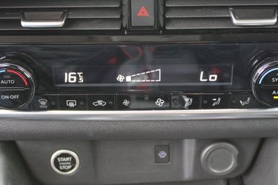 Nissan Qashqai 1.3 DIG-T mHEV N-Connecta Xtronic
