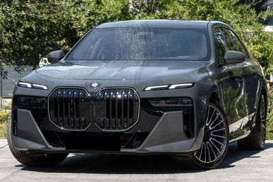 BMW Seria 7 740d xDrive M Sport