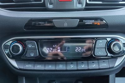 Hyundai i30 1.5 T-GDI Smart DCT