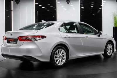Toyota Camry Hybrid Comfort CVT