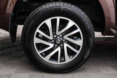 Nissan Navara 2.3 dCi Tekna