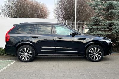 Volvo XC90 B5 D AWD Plus Dark 7os aut