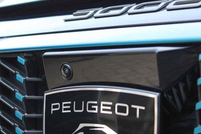 Peugeot 3008 GT Exclusive e-DCS6 1.2 mHEV