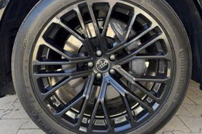 Audi Q8 SQ8 TFSI quattro