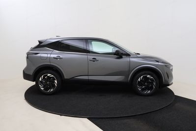 Nissan Qashqai N-Connecta 1.3 mHEV X-Tronic