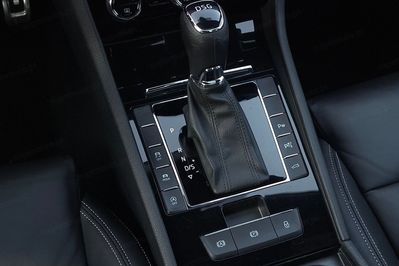 Skoda Superb 2.0 TDI SCR L&K DSG