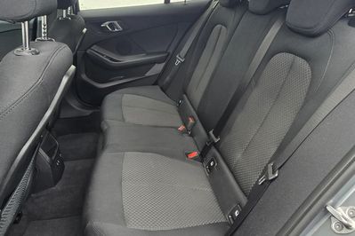 BMW Seria 1 118i Advantage aut