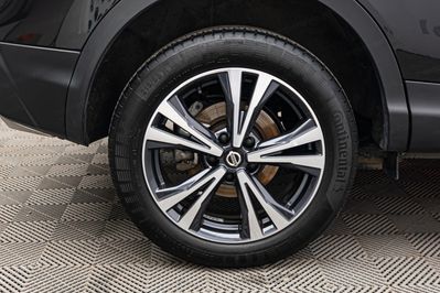Nissan Qashqai 1.3 DIG-T N-Connecta
