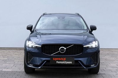 Volvo XC60 B5 B AWD Plus Dark aut