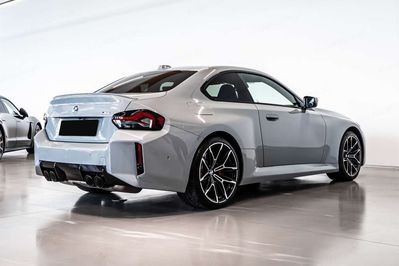 BMW Seria 2 M2