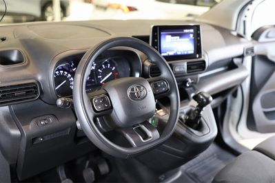 Toyota Proace City L2H1 Active