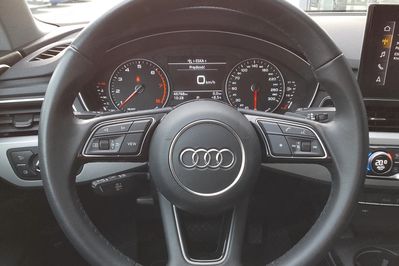 Audi A4 35 TFSI  S Line S tronic