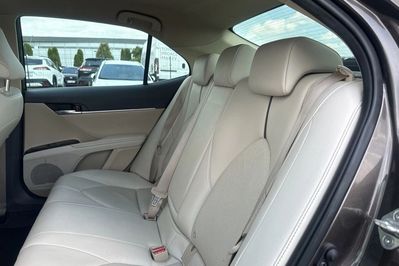 Toyota Camry 2.5 Hybrid Comfort Cvt