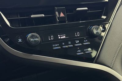 Toyota Camry 2.5 Hybrid Executive