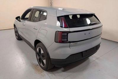 Volvo EX30 Single Motor Plus