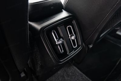 Volvo XC40 T3 Momentum Pro