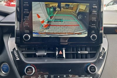 Toyota Corolla 1.8 Hybrid