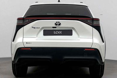 Toyota bZ4X Style EV