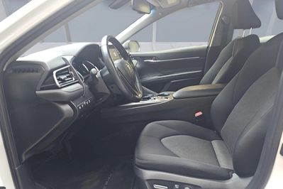 Toyota Camry 2.5 Hybrid Comfort CVT