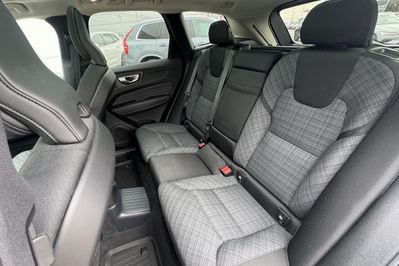 Volvo XC60 T6 Plug-In Hybrid AWD Core