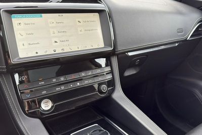 Jaguar F-Pace 2.0 i4D AWD R-Sport