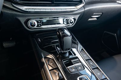 Bestune T77 1.5T Business DCT