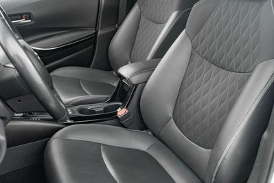 Toyota Corolla 1.8 Hybrid