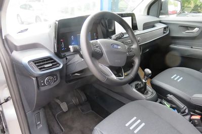 Ford Tourneo Courier Active
