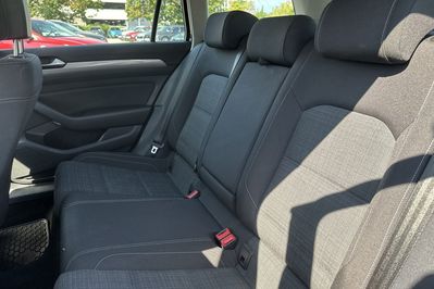 Volkswagen Passat Business 2.0 TDI  DSG