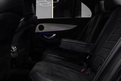 Mercedes Klasa E 220 d 4MATIC AMG Line