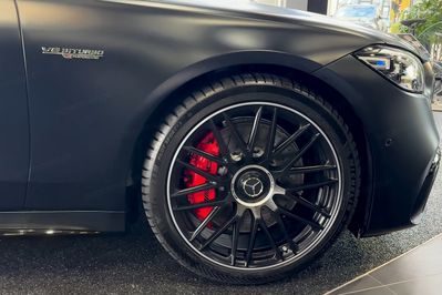 Mercedes Klasa S AMG 63 E Performance L 4-Matic