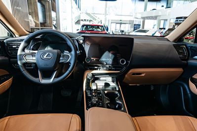 Lexus NX 350h Omotenashi 2.5 Hybrid AWD