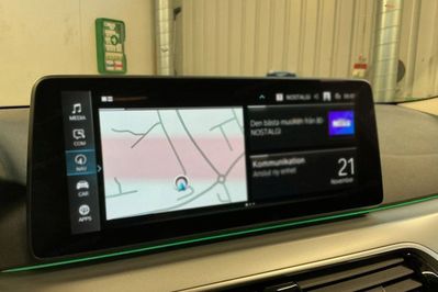 BMW Seria 5 530e xDrive Luxury Line aut