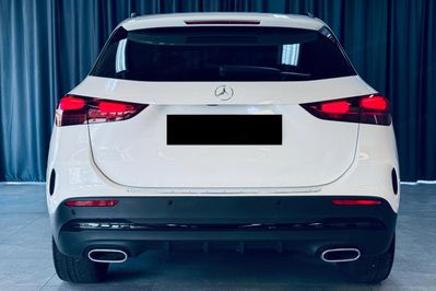 Mercedes GLA 200  AMG Line
