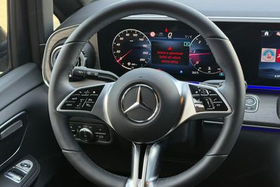 Mercedes V Klasa 300 d 4-Matic 9G-Tronic Avantgarde (ekstra dł)