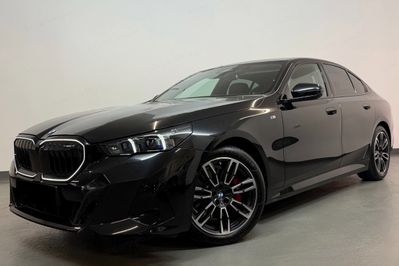 BMW Seria 5 520d xDrive M Sport